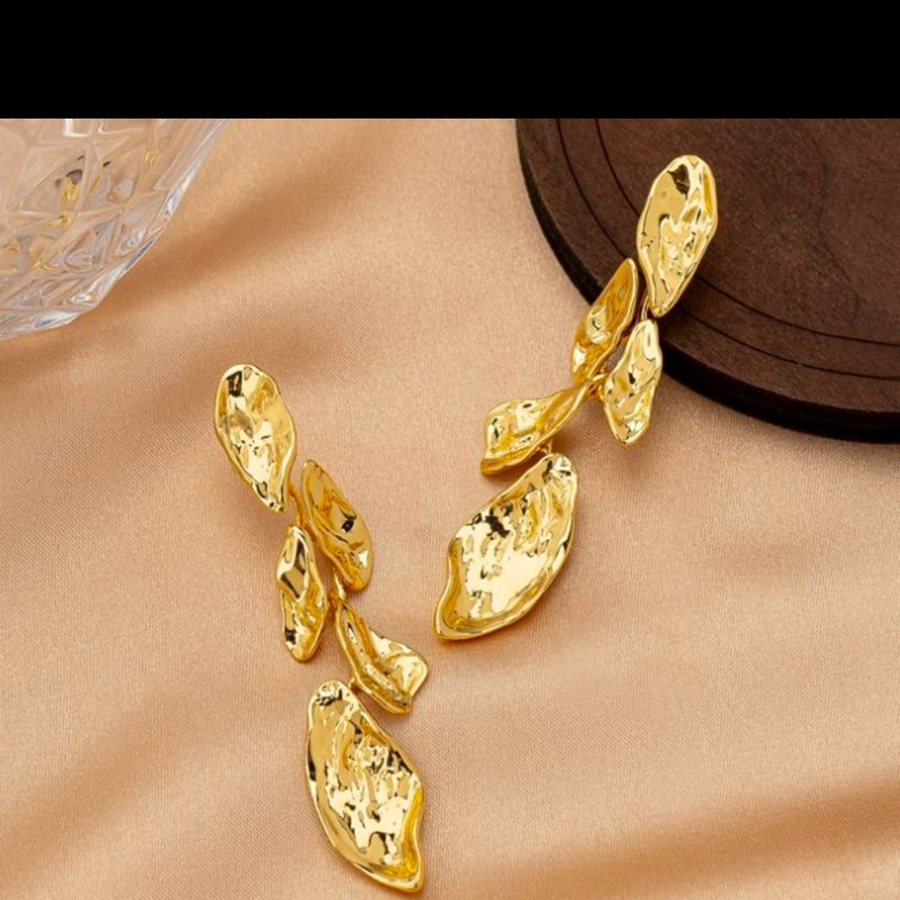 Alexis Bittar Earrings - Picture 3 of 5